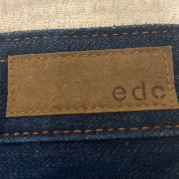 Denim skirt - Picture 3 of 4